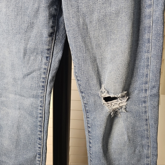 LEVI'S Wedgie Jeans - Picture 8 of 14